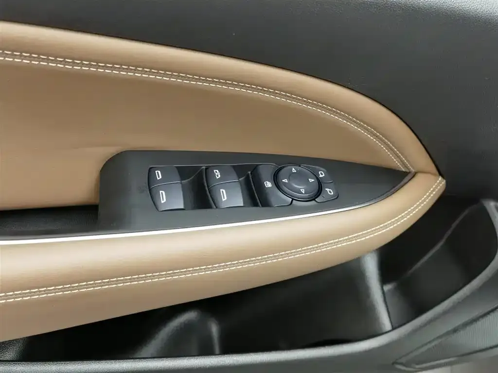 Buick Regal — фото 4