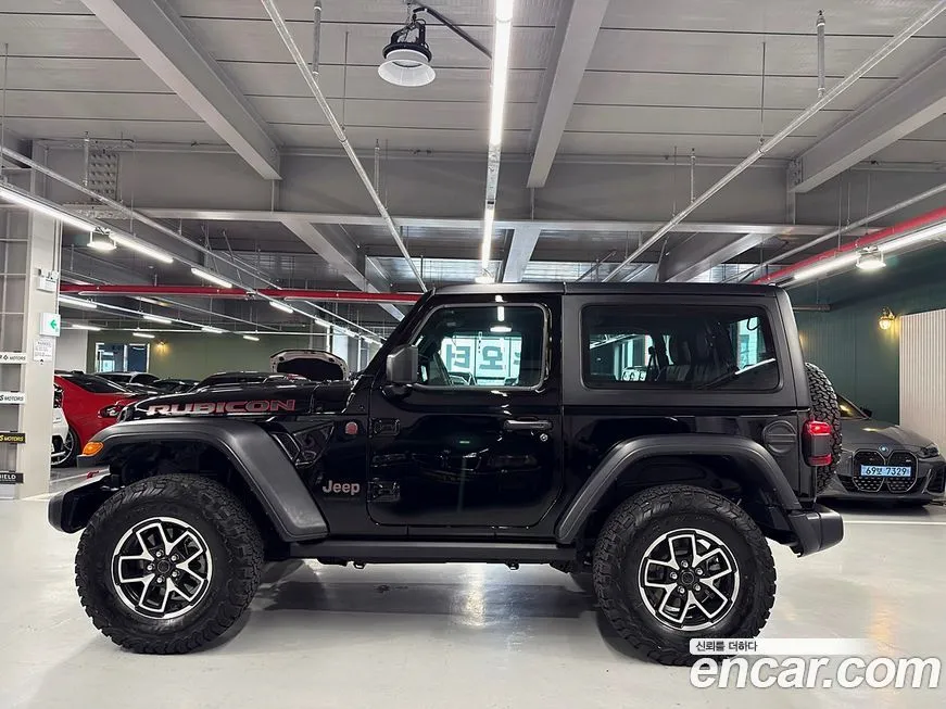 Jeep Wrangler — фото 9