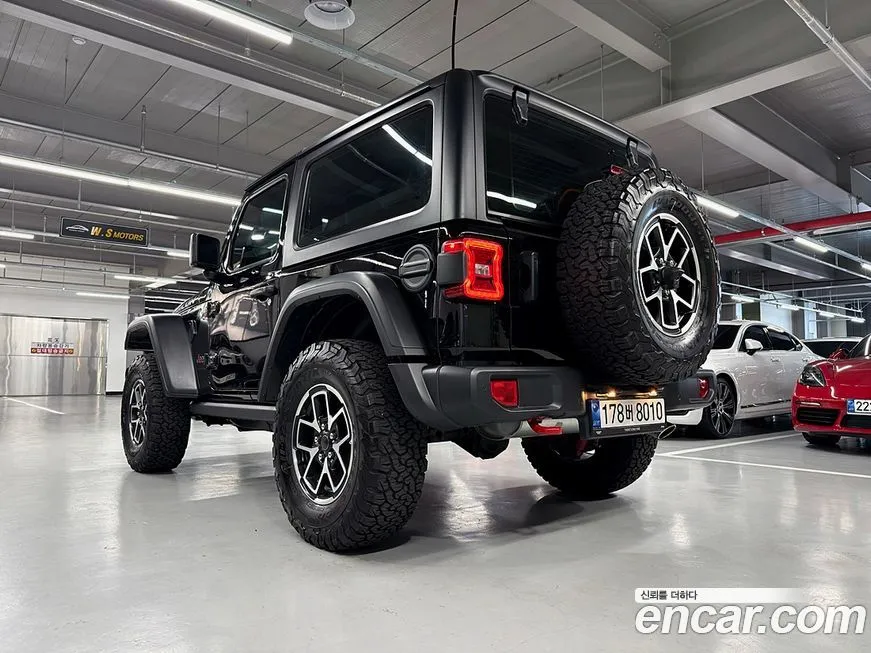 Jeep Wrangler — фото 5