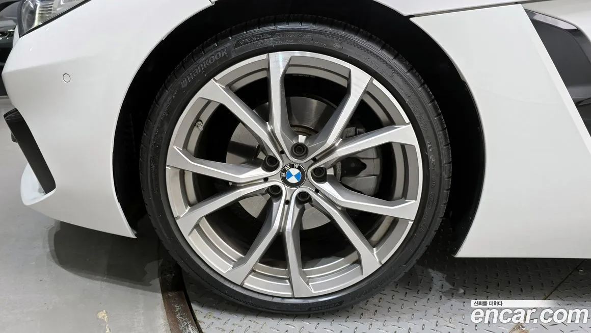 BMW Z4 2022 из KR, фото 8