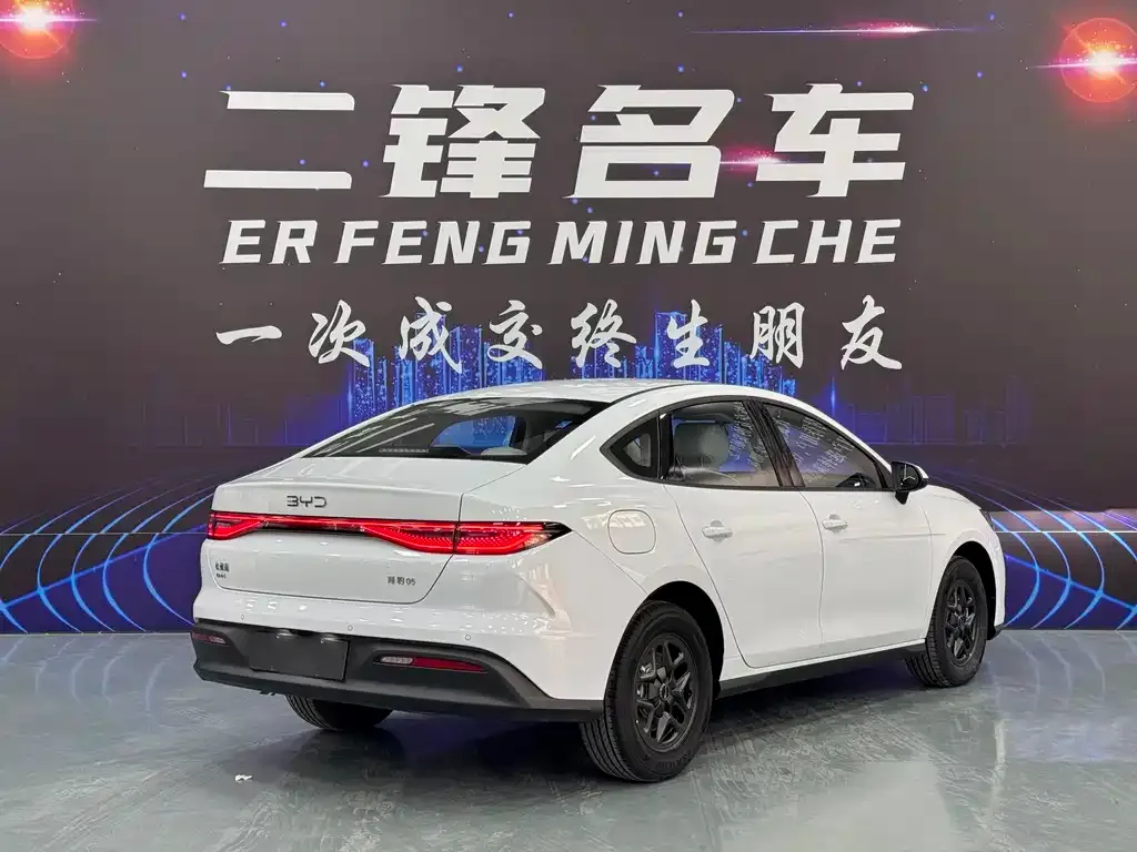 BYD Seal 05 DM-i 2026 из CN, фото 4