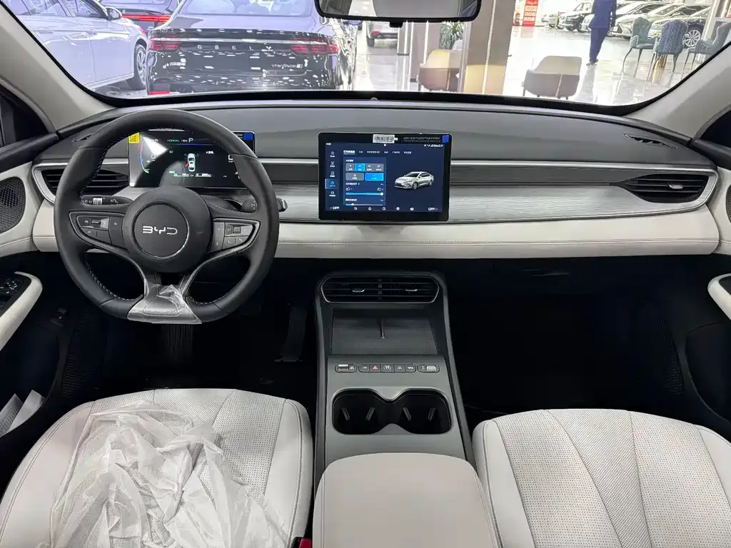 BYD Seal 05 DM-i 2026 из CN, фото 5