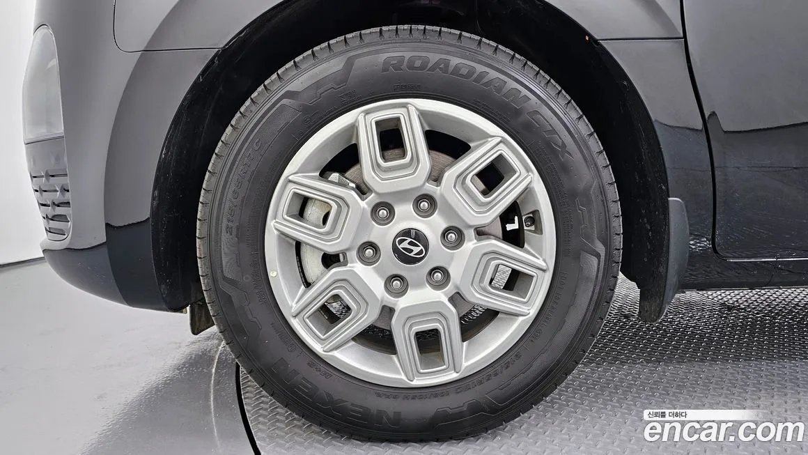 Hyundai Staria — фото 9