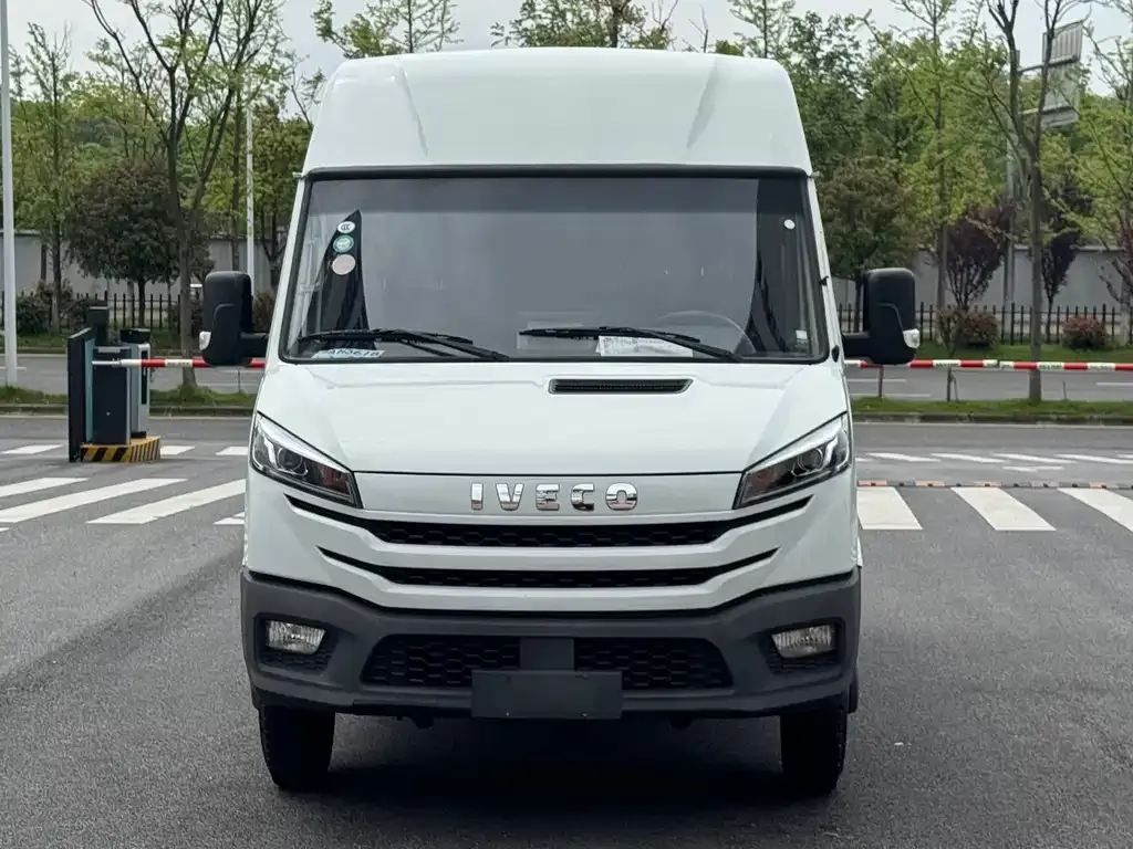 IVECO Daily 2025 из CN, фото 4