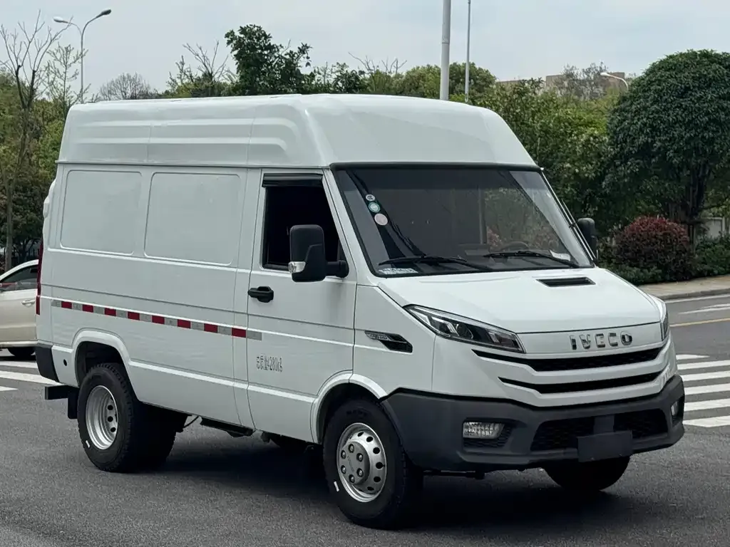 IVECO Daily 2025 из CN, фото 9