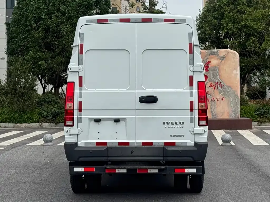 IVECO Daily 2025 из CN, фото 8