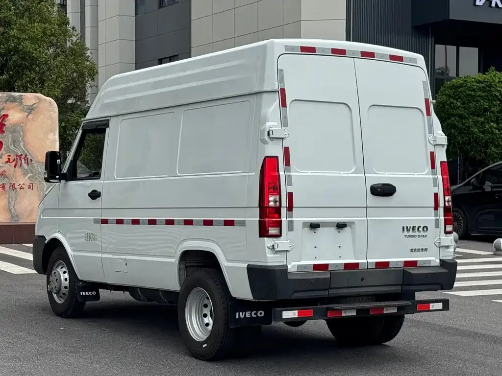 IVECO Daily 2025 из CN, фото 10