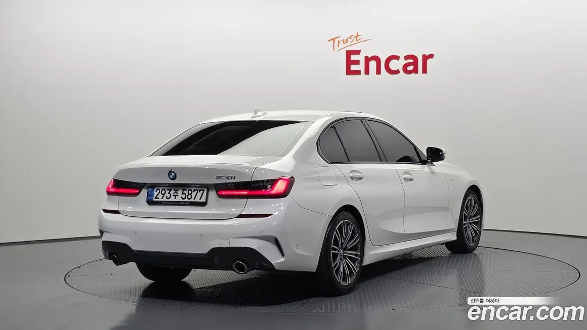 BMW 3-Series 2021 из KR, фото 2