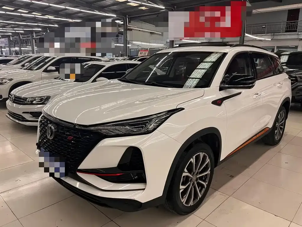 Changan CS75PLUS — фото 1