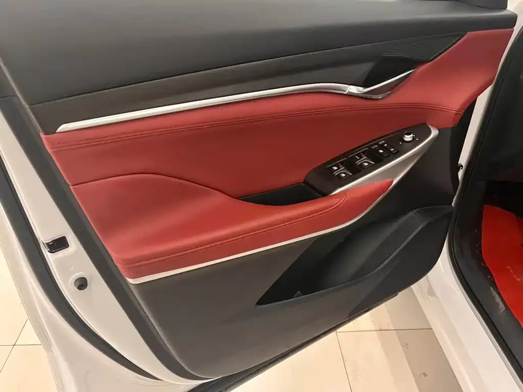 Changan CS75PLUS — фото 2