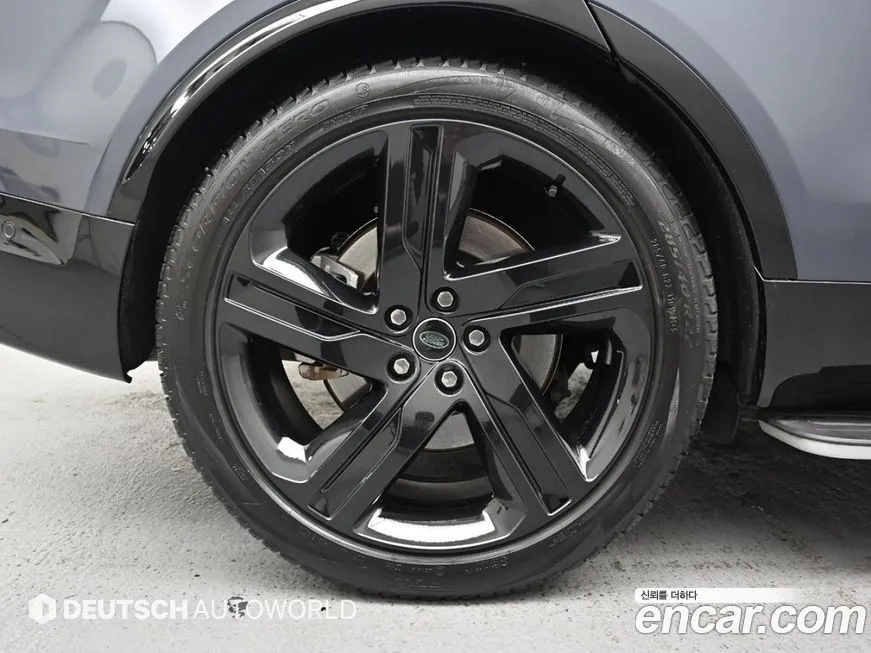 Land Rover Discovery 2025 из KR, фото 10