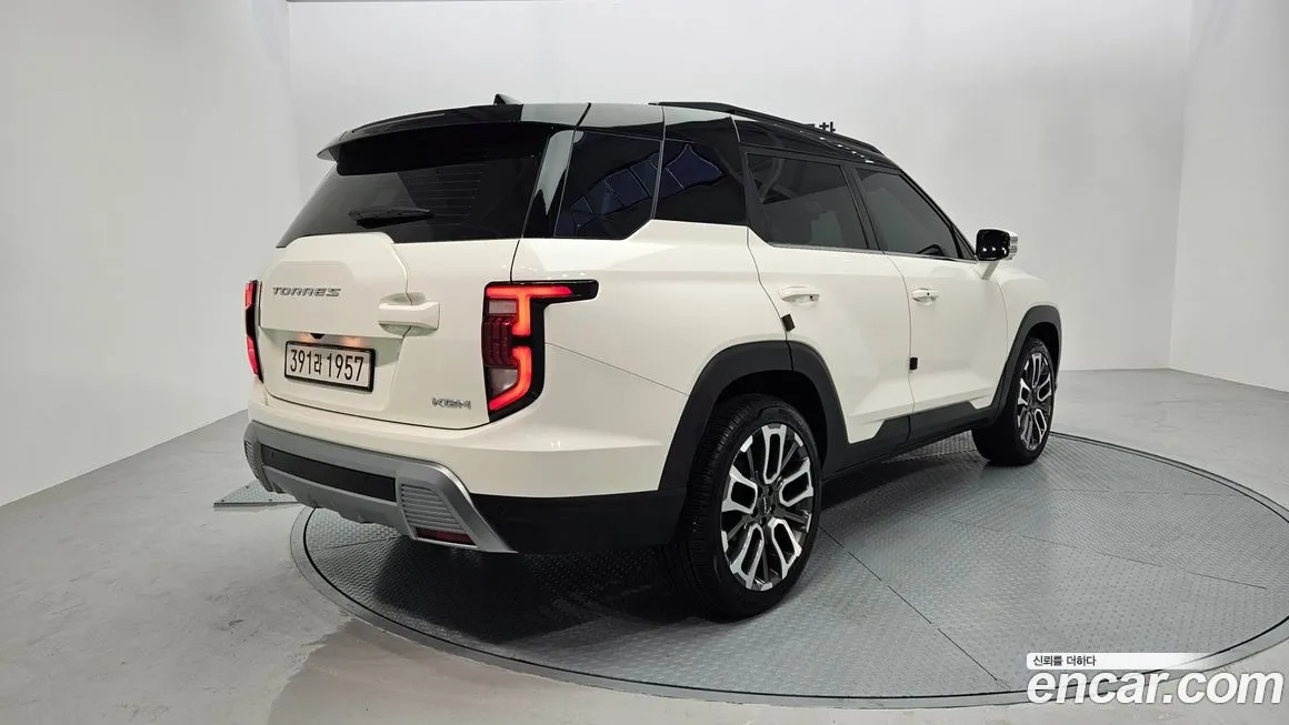 KG Mobility (Ssangyong) Torres — фото 4