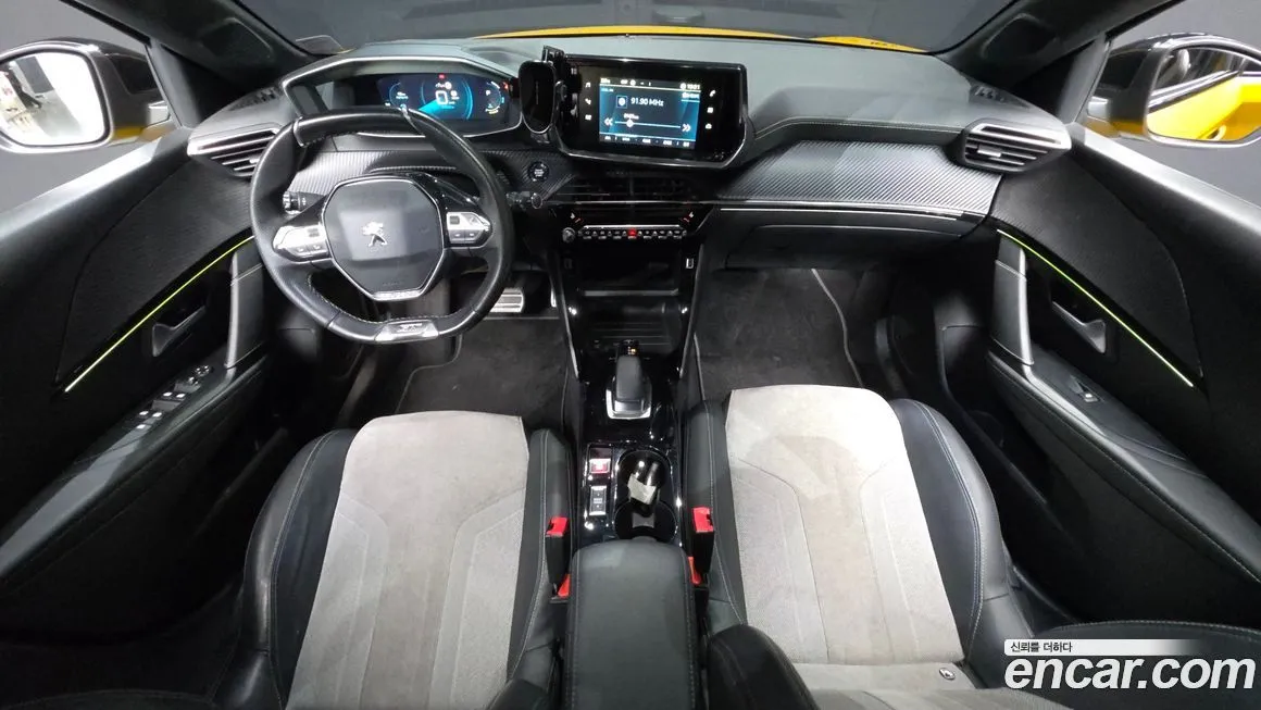 Peugeot 208 2021 из KR, фото 6