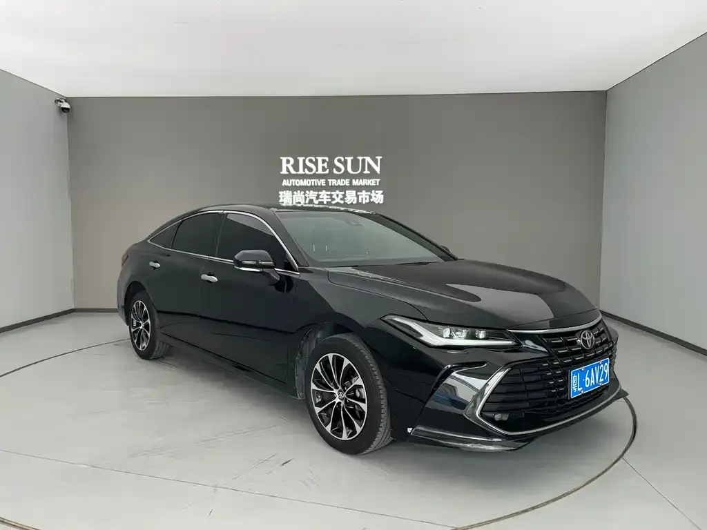 Toyota Avalon 2024 из CN, фото 9