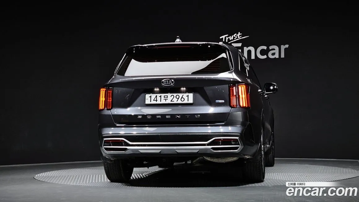Kia Sorento — фото 3