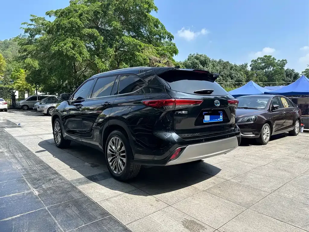 Toyota Highlander 2023 из CN, фото 8