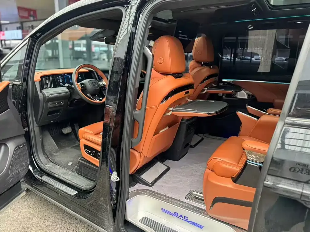 GAC Motor Trumpchi E9 — фото 6