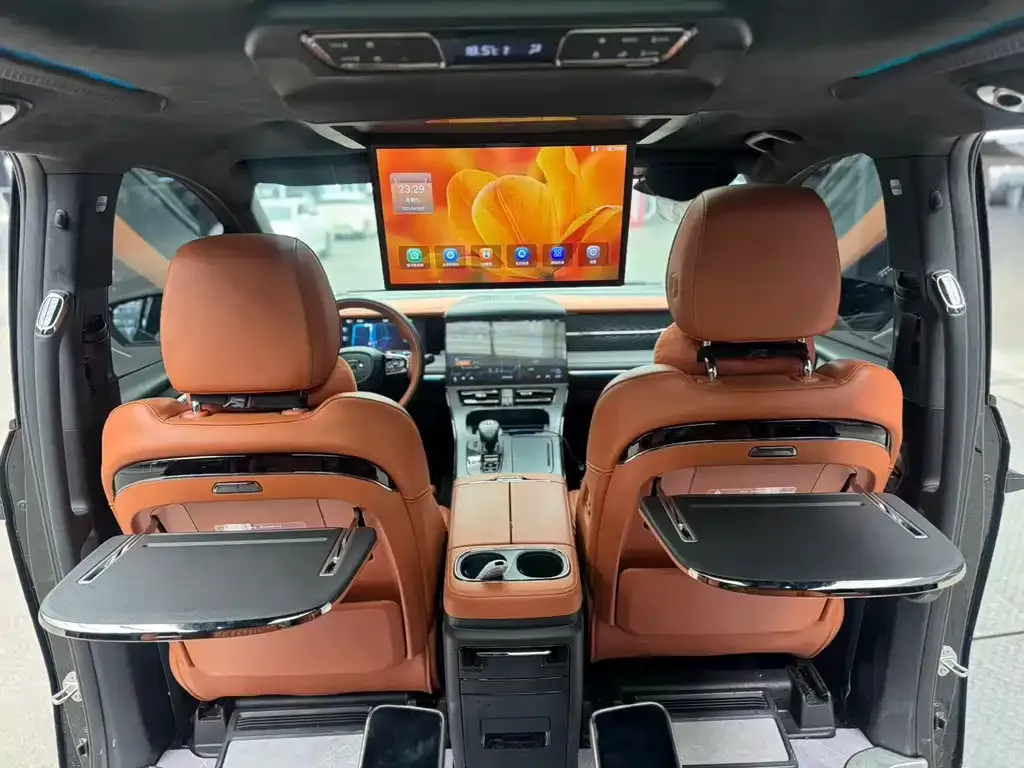 GAC Motor Trumpchi E9 — фото 2