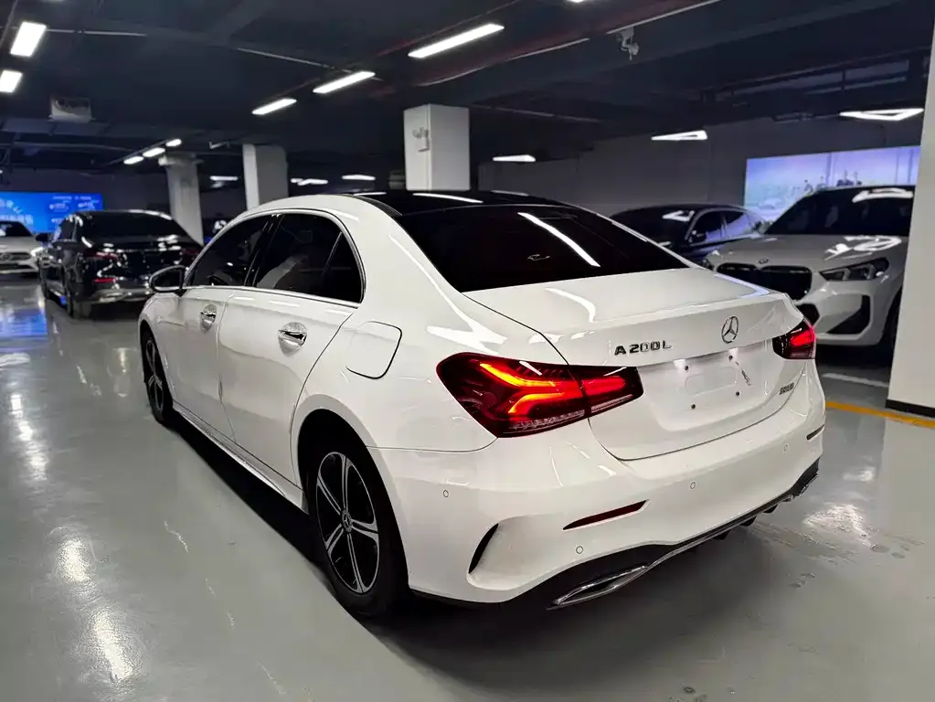 Mercedes-Benz A-Class — фото 8