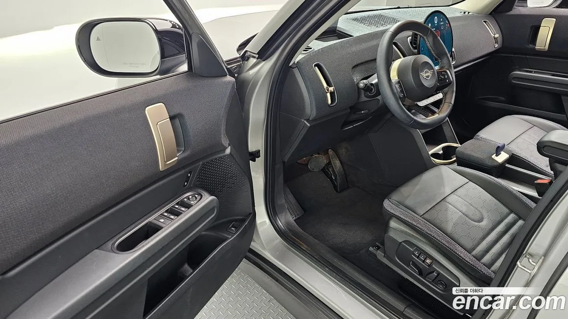 Mini Countryman 2024 из KR, фото 7