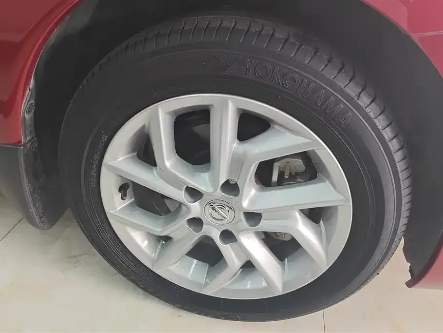 Nissan Tiida 2021 из CN, фото 7