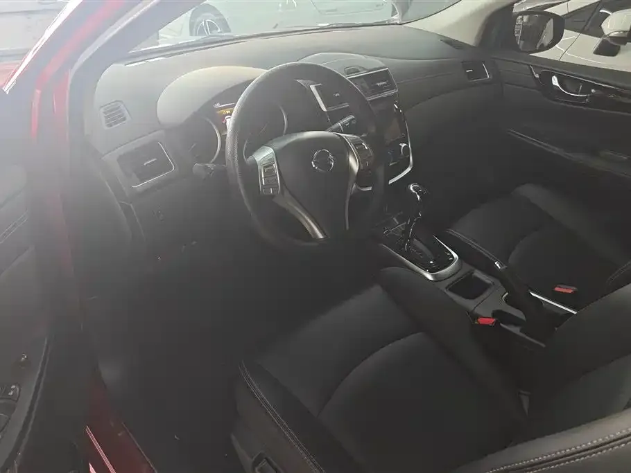 Nissan Tiida 2021 из CN, фото 9