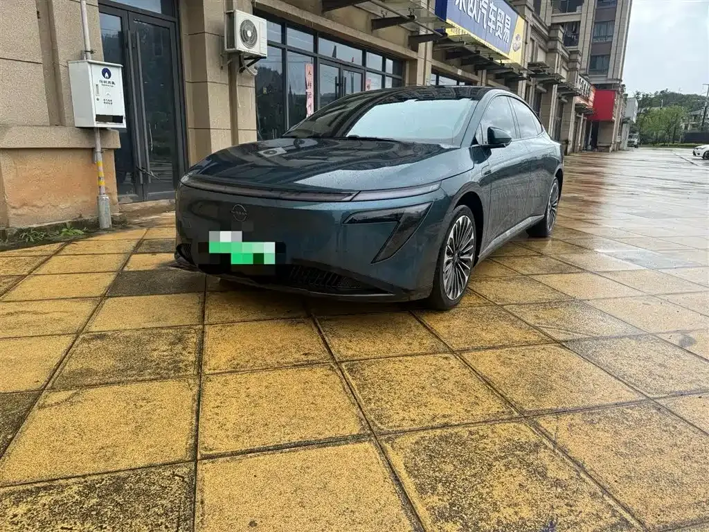 Nissan N7