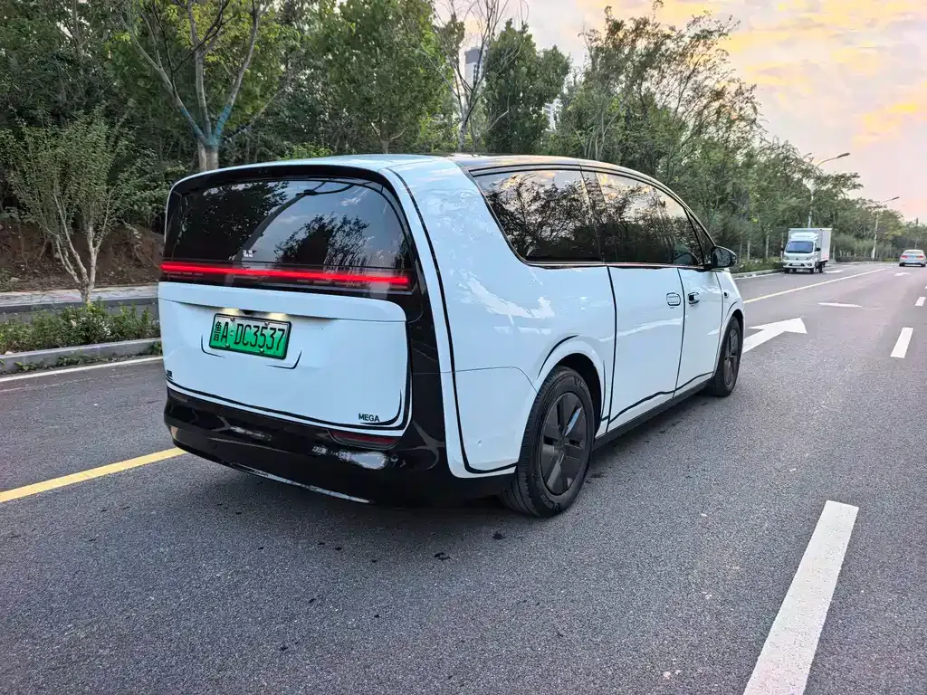 Li Auto MEGA 2025 из CN, фото 4