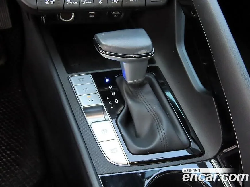 Hyundai AVANTE 2023 из KR, фото 3