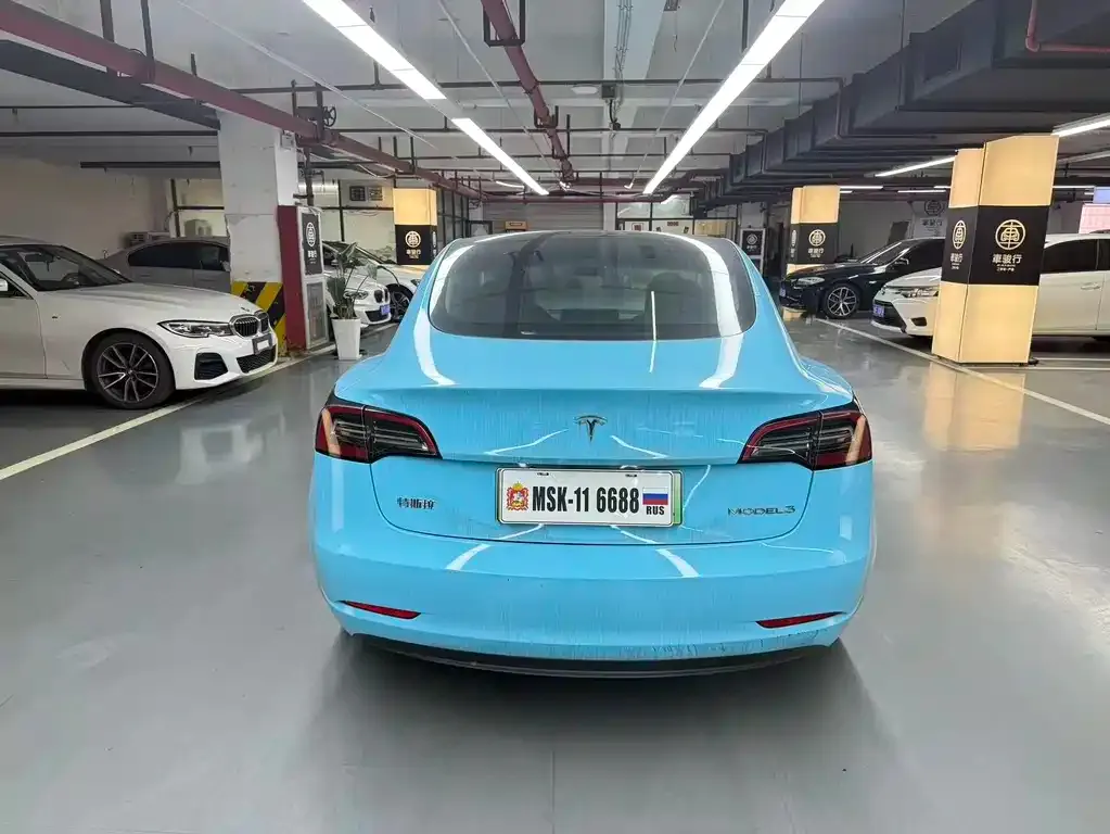 Tesla Model 3 — фото 7