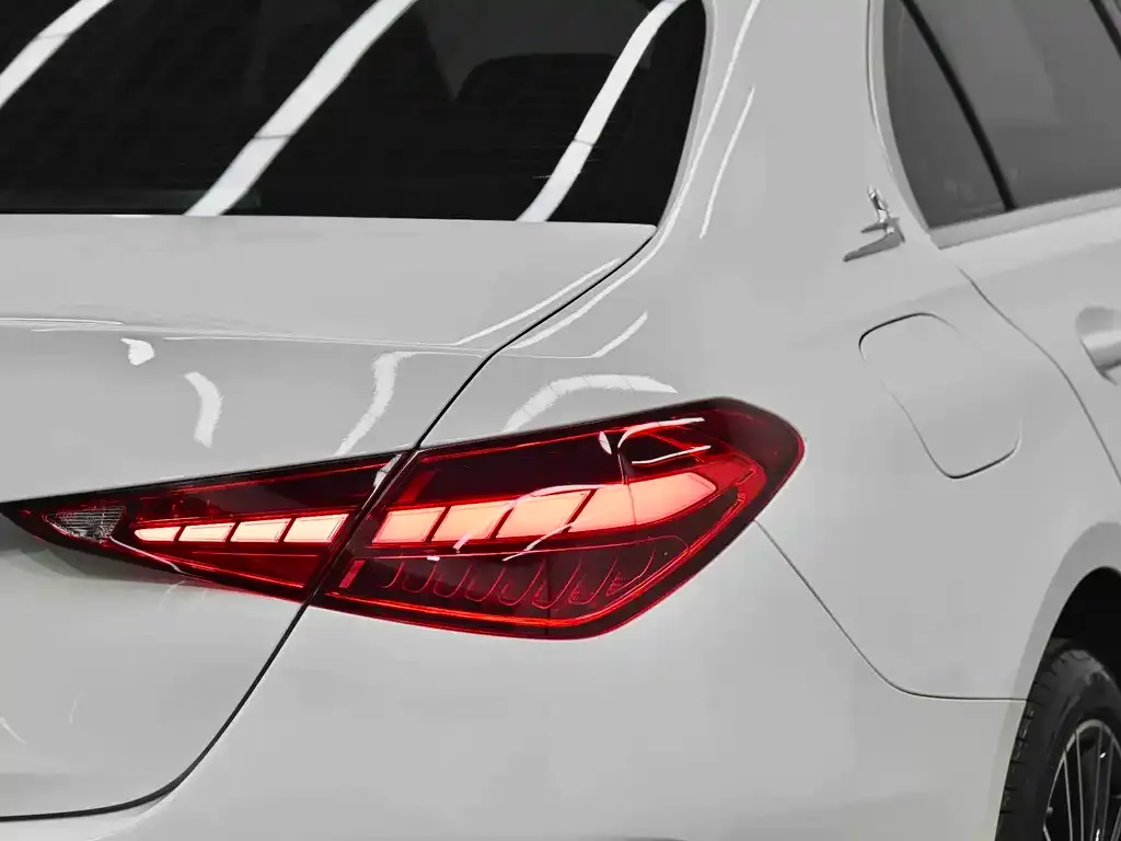 Mercedes-Benz C-Class — фото 4