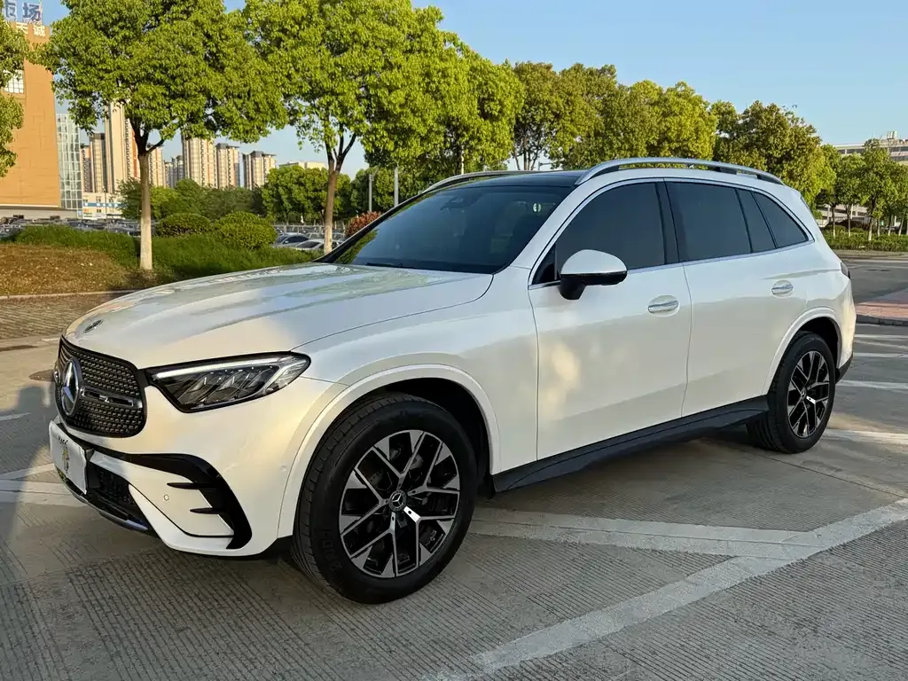 Mercedes-Benz GLC — фото 1