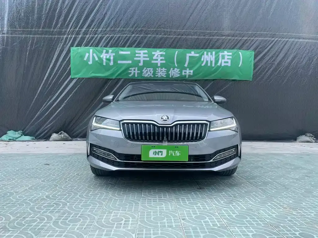 Skoda Superb — фото 6