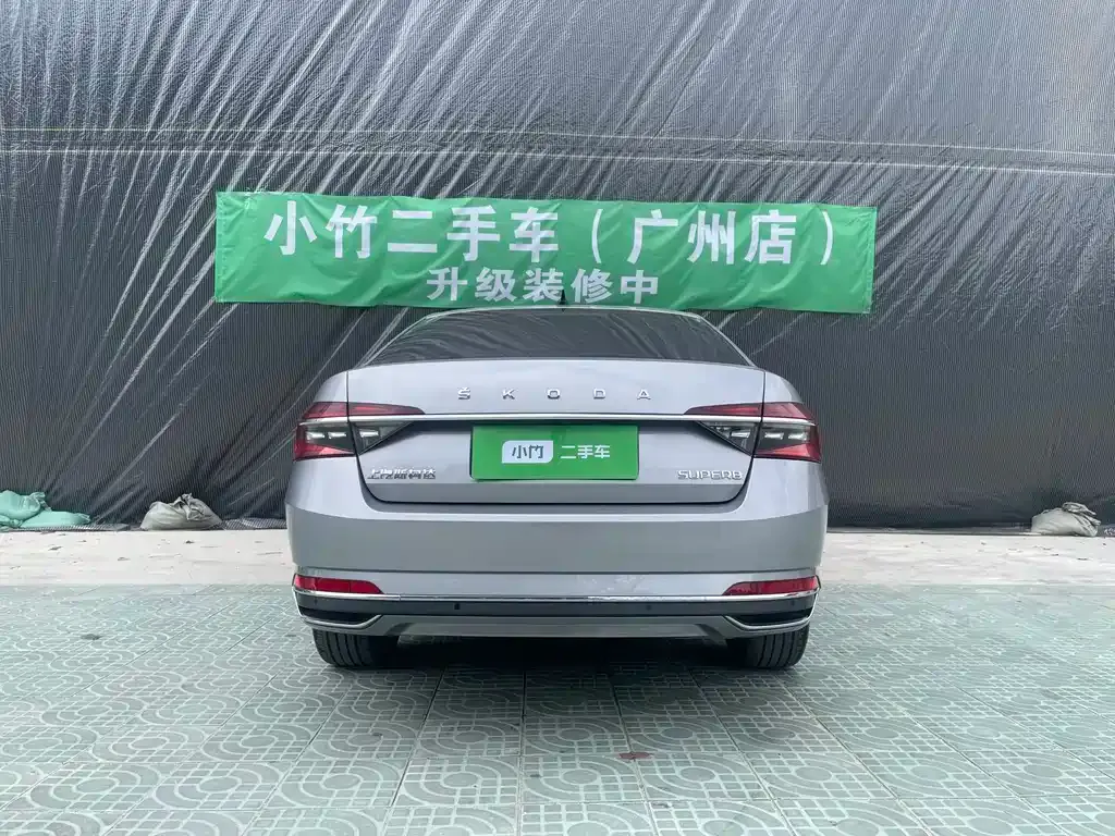 Skoda Superb — фото 4