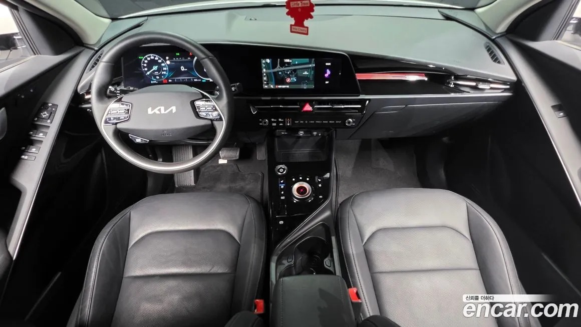 Kia Niro — фото 8