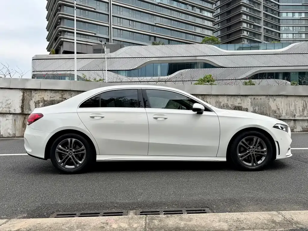 Mercedes-Benz A-Class 2021 из CN, фото 8