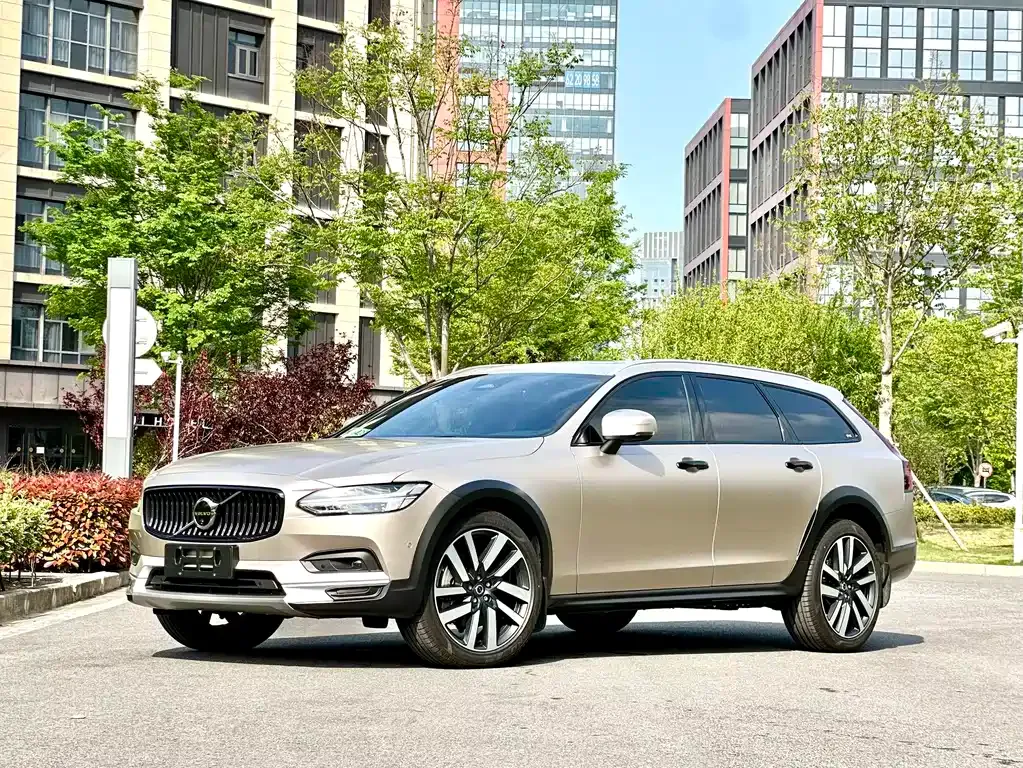 Volvo V90