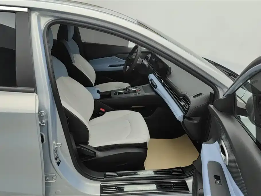 GAC Motor Shadow Leopard — фото 5