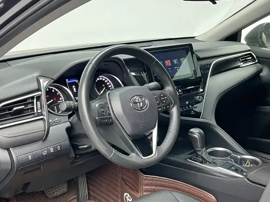 Toyota Camry 2023 из CN, фото 7
