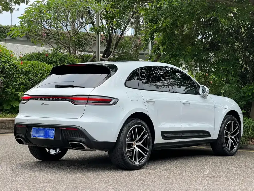 Porsche Macan — фото 10