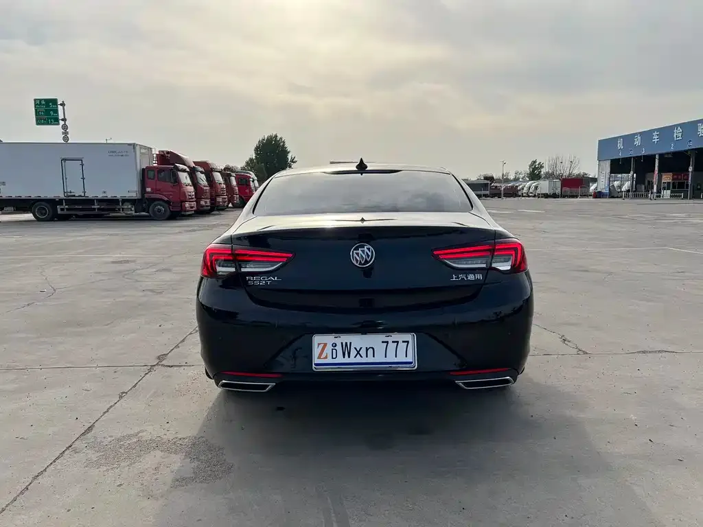 Buick Regal — фото 4