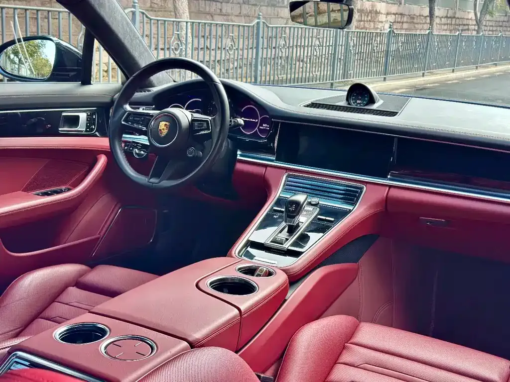 Porsche Panamera — фото 9