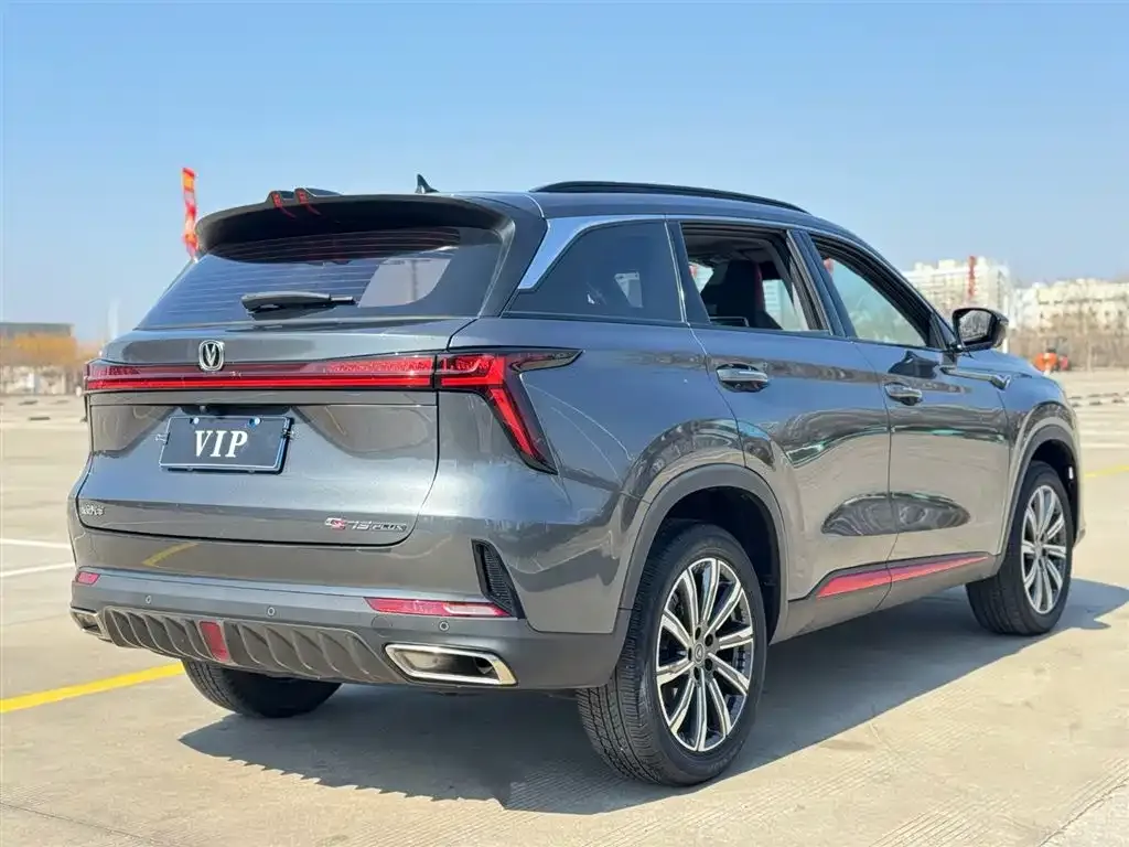Changan CS75PLUS — фото 4