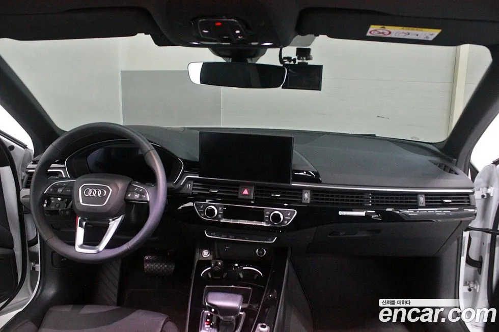 Audi A4 2022 из KR, фото 4