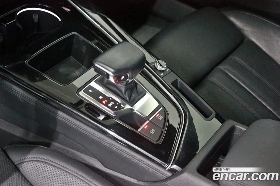 Audi A4 2022 из KR, фото 8