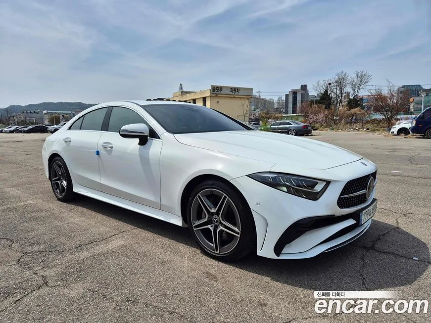 Mercedes-Benz CLS-Class — фото 1