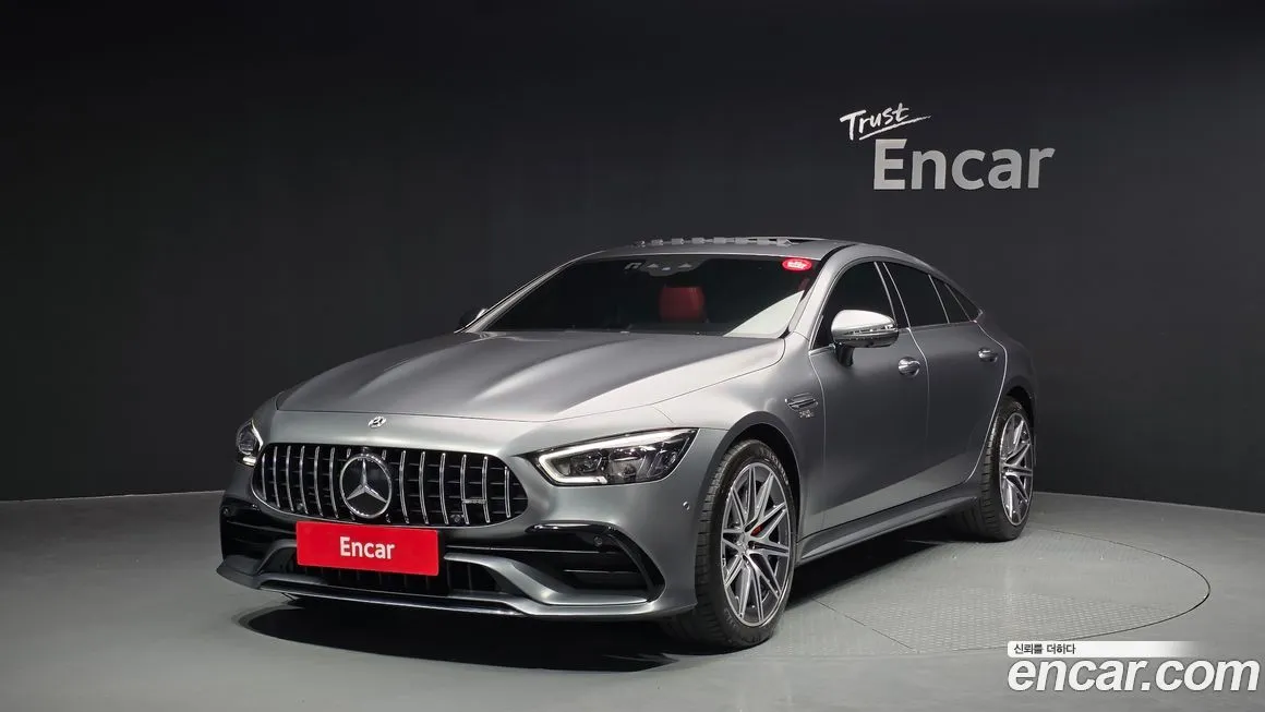 Mercedes-Benz AMG GT — фото 1