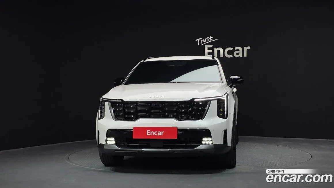 Kia Sorento — фото 7