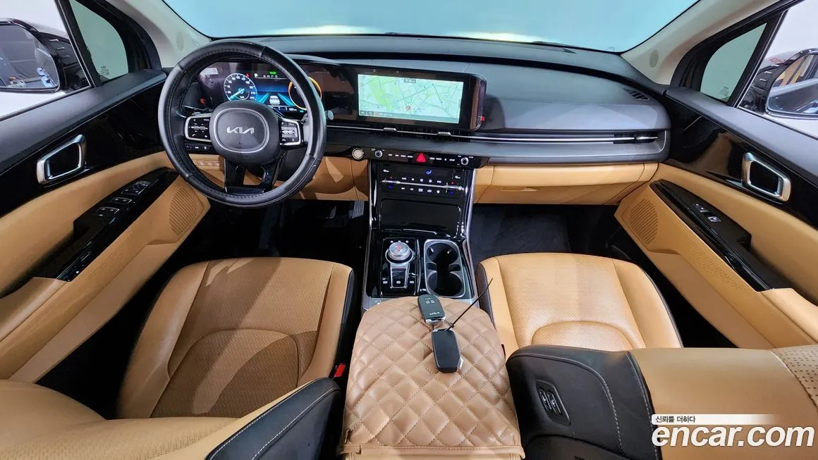 Kia Carnival — фото 10