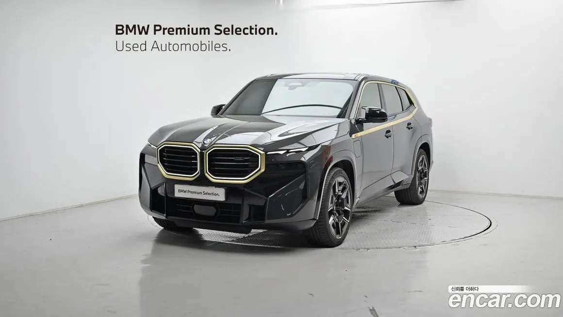 BMW XM